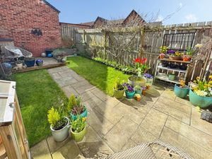 Photo 6- click for photo gallery